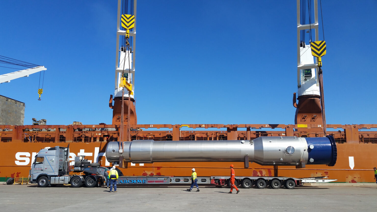 Heavy machinery relocation services